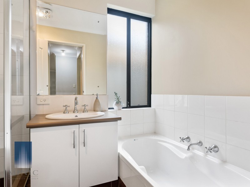 19A Dewey Street, Shelley WA 6148