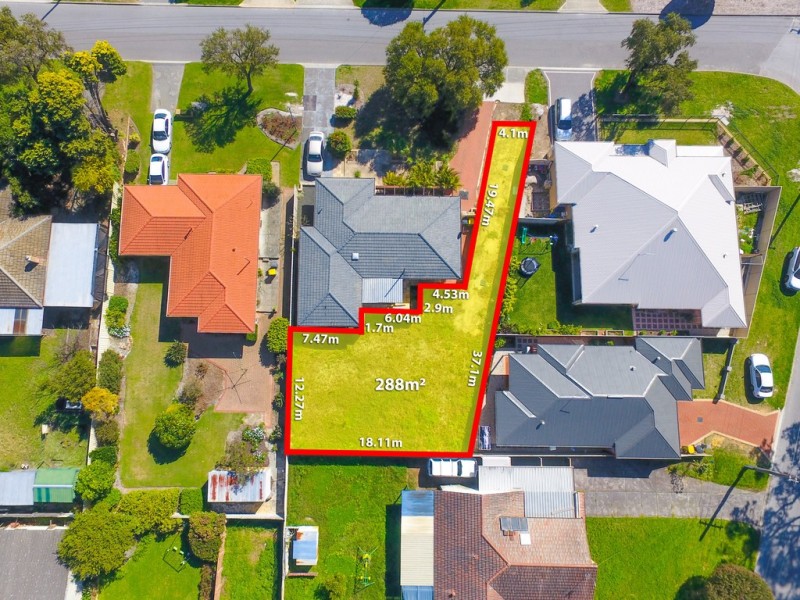21B Burnley Street, Thornlie WA 6108