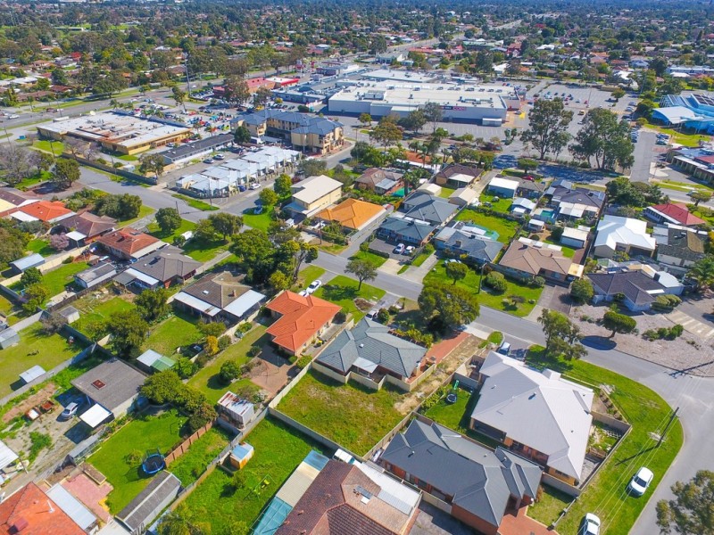 21B Burnley Street, Thornlie WA 6108