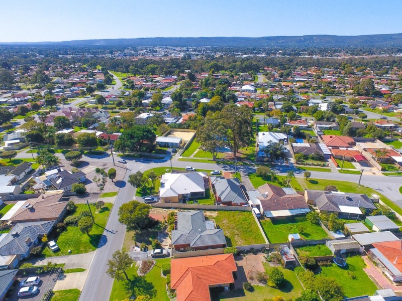 21B Burnley Street, Thornlie WA 6108