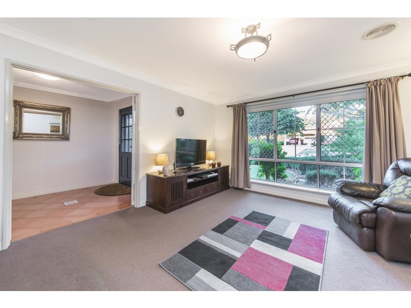 6 Malbec Place, Mount Nasura WA 6112