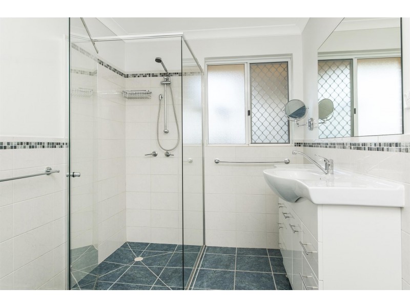 6 Malbec Place, Mount Nasura WA 6112