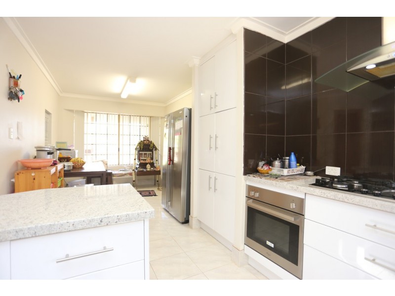 17 Verdon Place, Riverton WA 6148