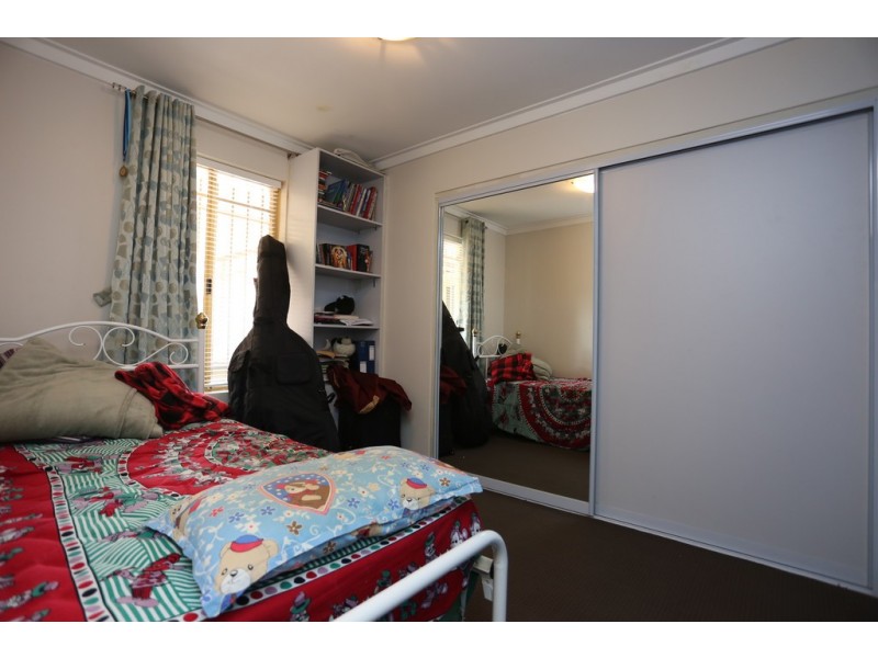 17 Verdon Place, Riverton WA 6148