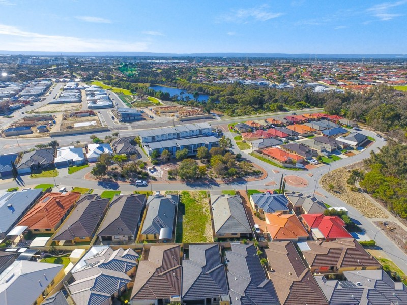 14 Condil Way, Success WA 6164