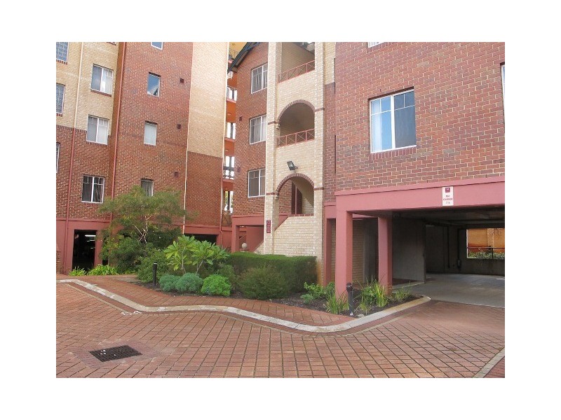 118/7 Heirisson Way, Victoria Park WA 6100