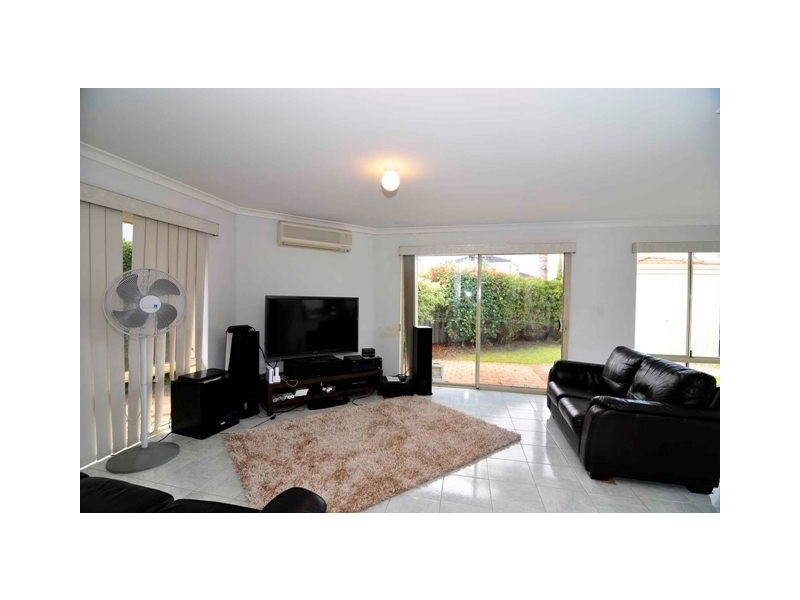 20A Westland Street, Waterford WA 6152