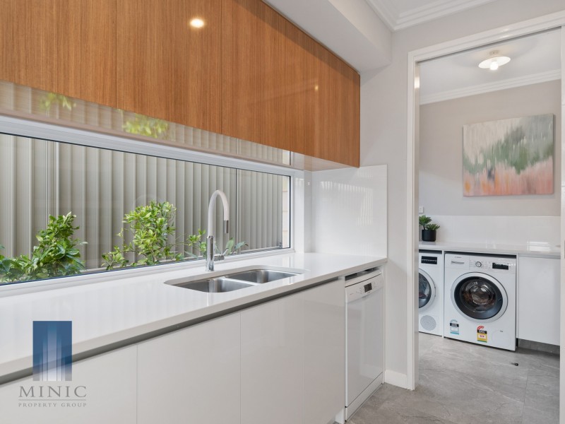 9 Tiliqua Crescent, Wandi WA 6167