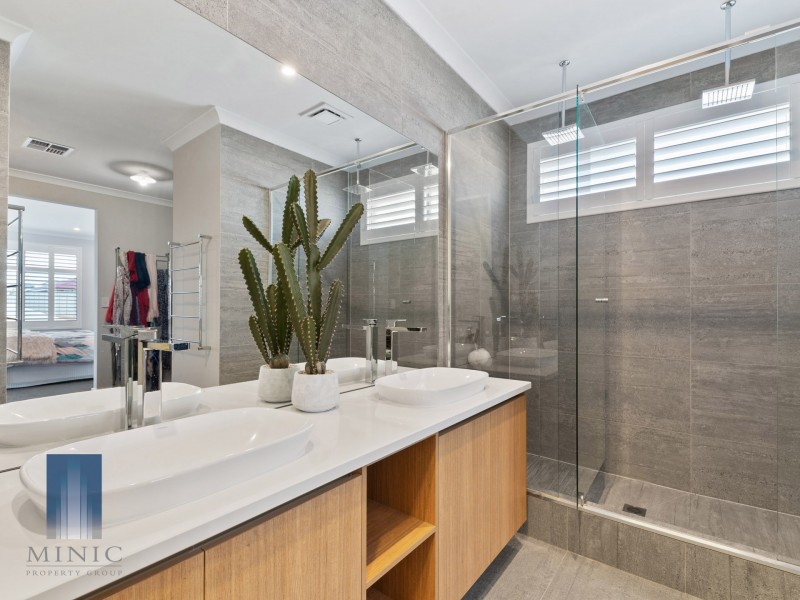 9 Tiliqua Crescent, Wandi WA 6167