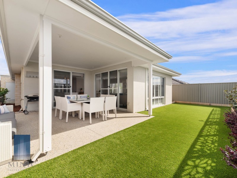 9 Tiliqua Crescent, Wandi WA 6167