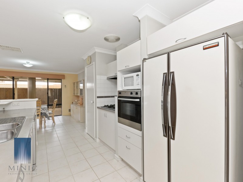 1 Spinifex Way, Canning Vale WA 6155
