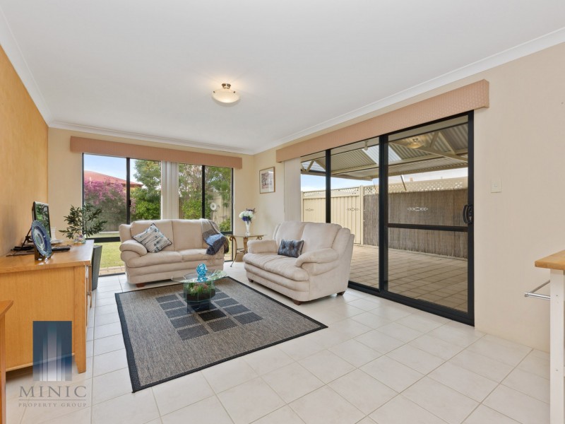 1 Spinifex Way, Canning Vale WA 6155