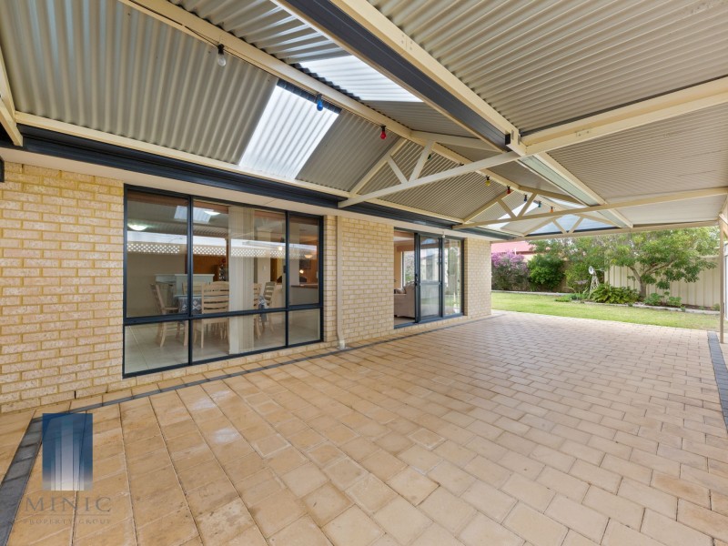 1 Spinifex Way, Canning Vale WA 6155