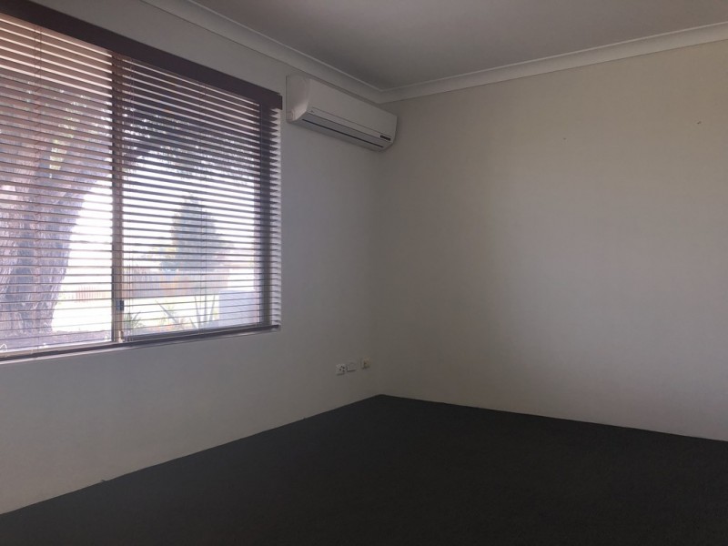 25 Myrna Way, Parkwood WA 6147