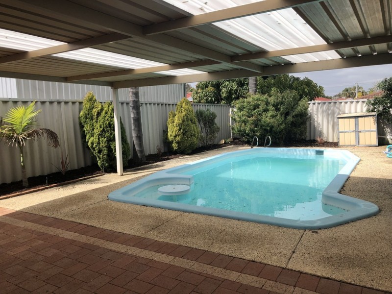 25 Myrna Way, Parkwood WA 6147