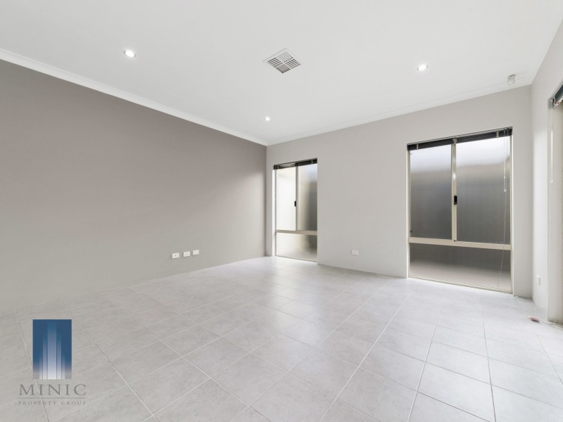 2 Brixton Road, Bentley WA 6102