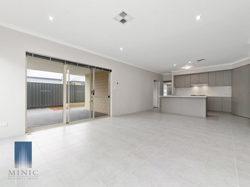 2 Brixton Road, Bentley WA 6102