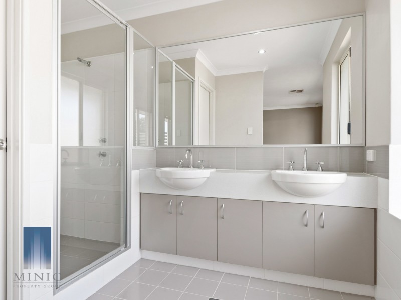 2 Brixton Road, Bentley WA 6102