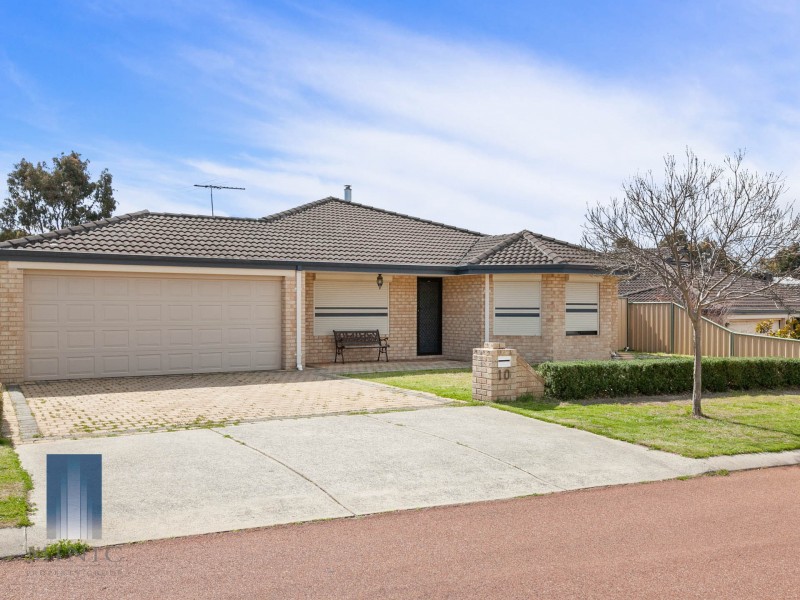 10 LAVENDER WAY, Success WA 6164