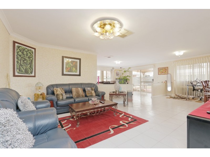 93 William Street, Beckenham WA 6107