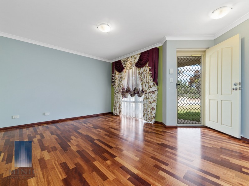 9 Kilmurray Elbow, Huntingdale WA 6110