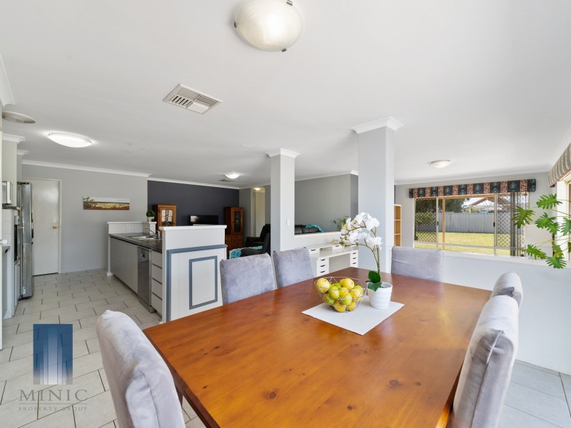 9 Kilmurray Elbow, Huntingdale WA 6110