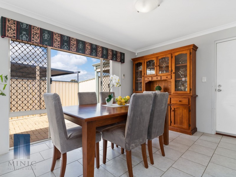 9 Kilmurray Elbow, Huntingdale WA 6110