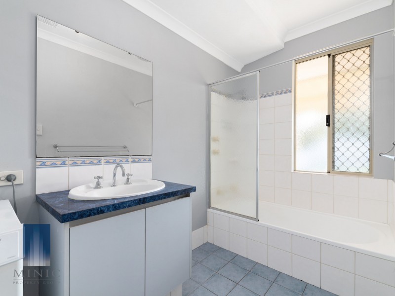 9 Kilmurray Elbow, Huntingdale WA 6110