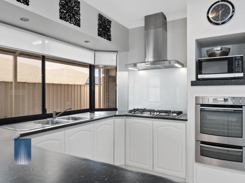 22 Callara Vista, Success WA 6164