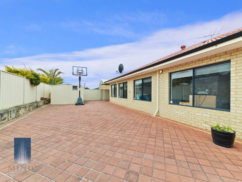 22 Callara Vista, Success WA 6164