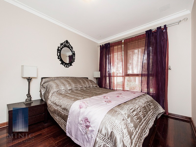 1/64 Vahland Avenue, Riverton WA 6148