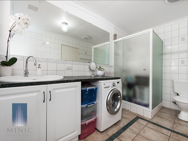 1/64 Vahland Avenue, Riverton WA 6148