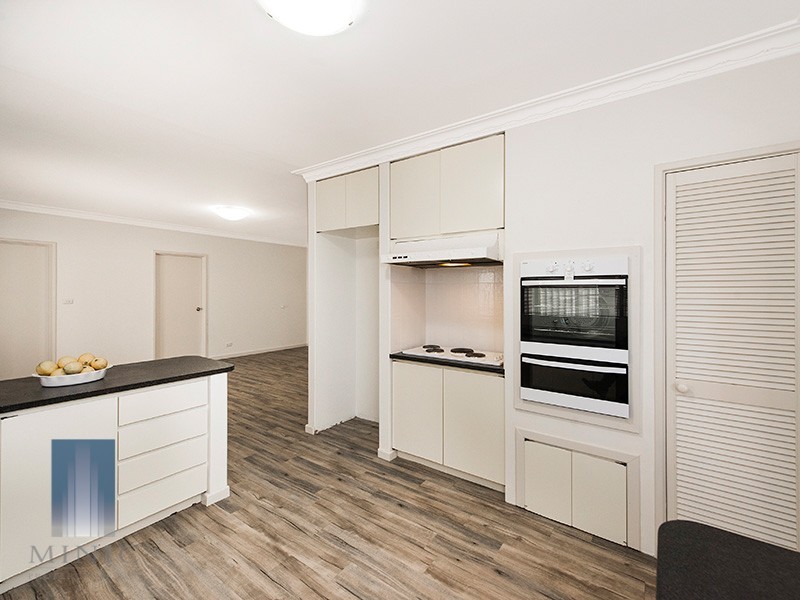 10 Dellavanzo Street, Maddington WA 6109