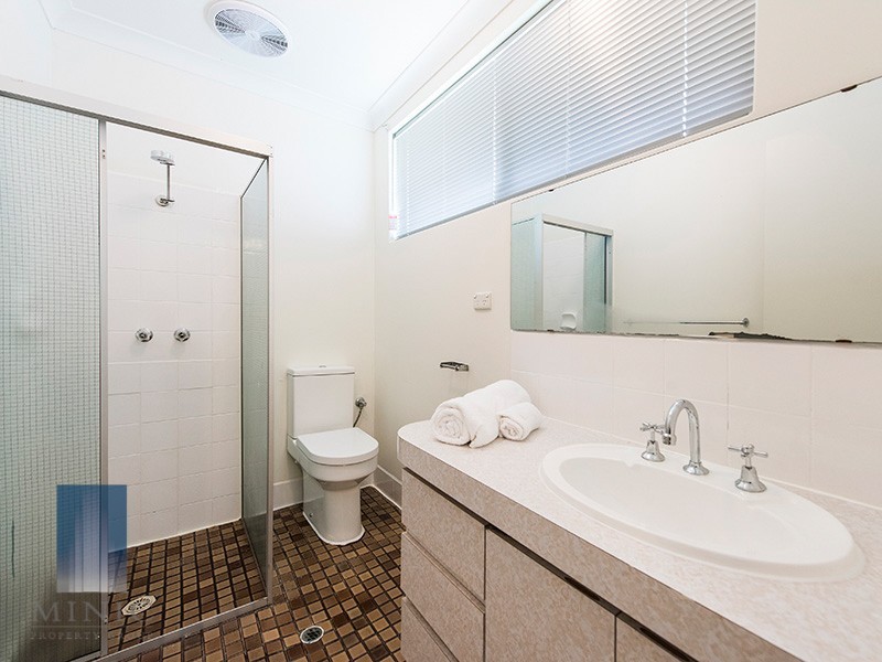 10 Dellavanzo Street, Maddington WA 6109