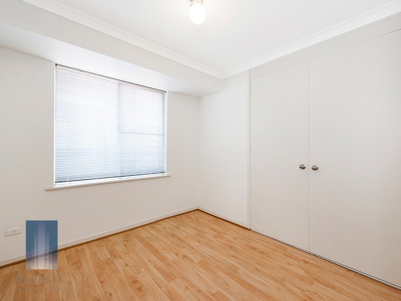 10 Dellavanzo Street, Maddington WA 6109