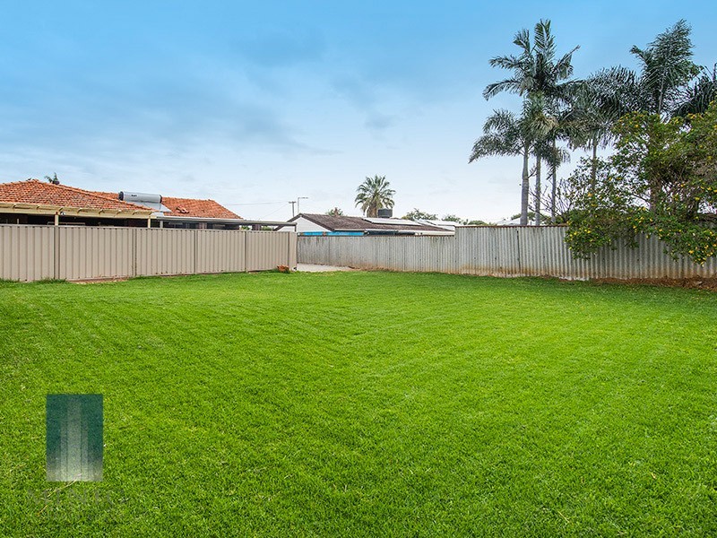 10 Dellavanzo Street, Maddington WA 6109