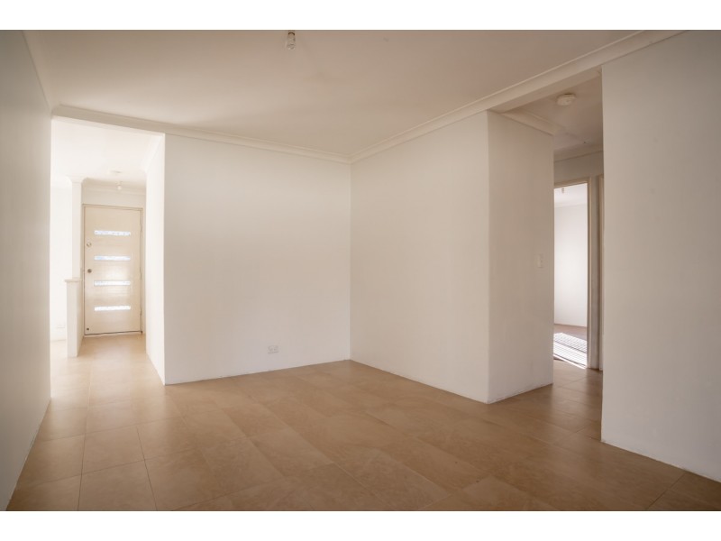 4 Ringtail Place, Brookdale WA 6112