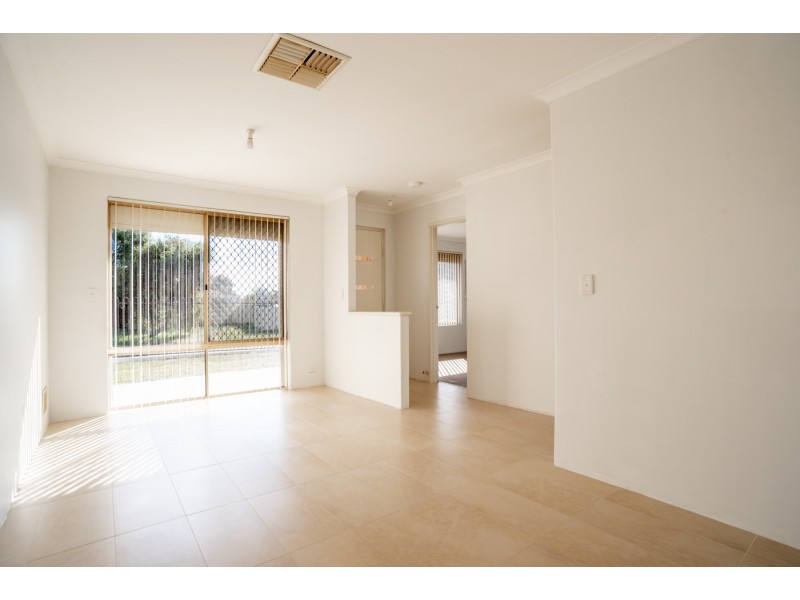 4 Ringtail Place, Brookdale WA 6112