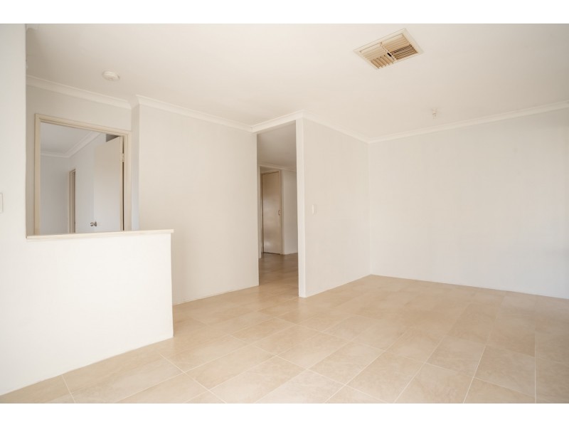 4 Ringtail Place, Brookdale WA 6112