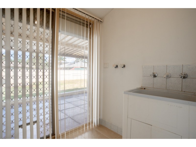 4 Ringtail Place, Brookdale WA 6112