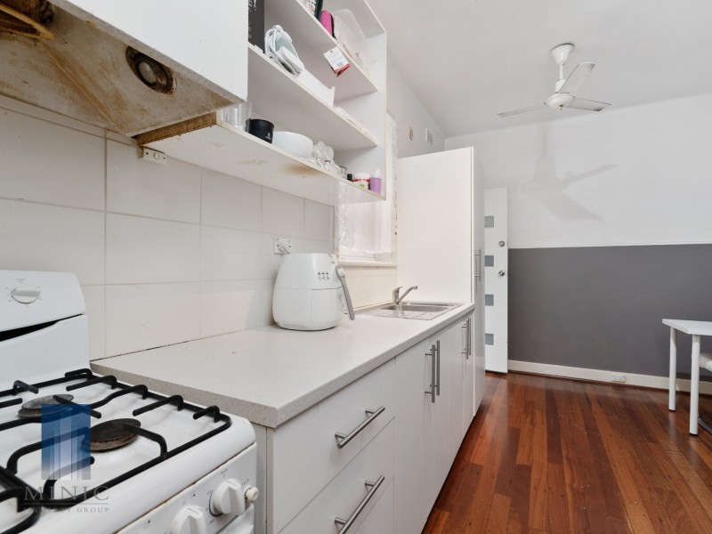 5/1196 Albany Highway, Bentley WA 6102
