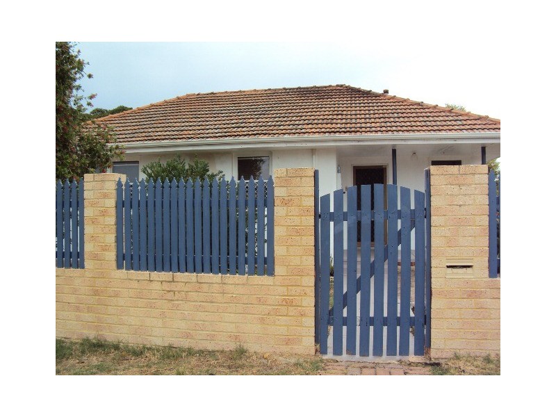 1 Westlake Street, Wilson WA 6107