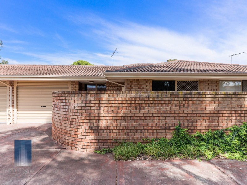 2/13 Golf Road, Parkwood WA 6147
