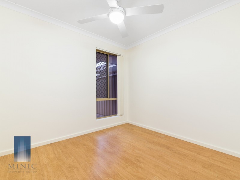 2/13 Golf Road, Parkwood WA 6147