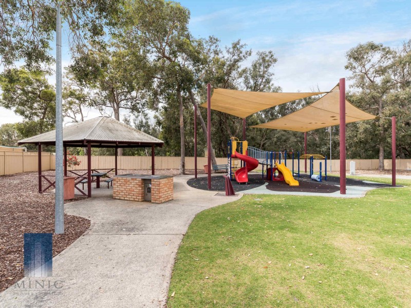 35 Baxter Close, Huntingdale WA 6110
