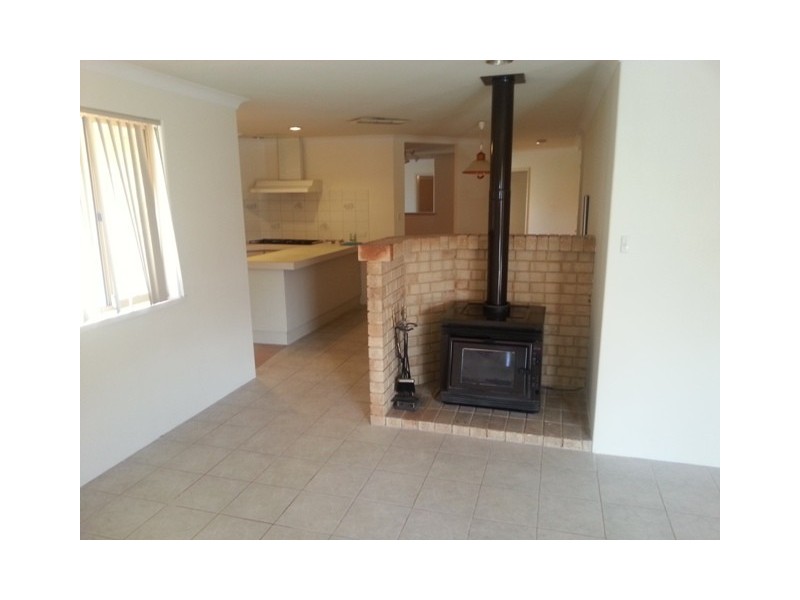 3 Prescott Drive, Kardinya WA 6163