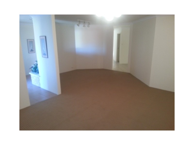 3 Prescott Drive, Kardinya WA 6163