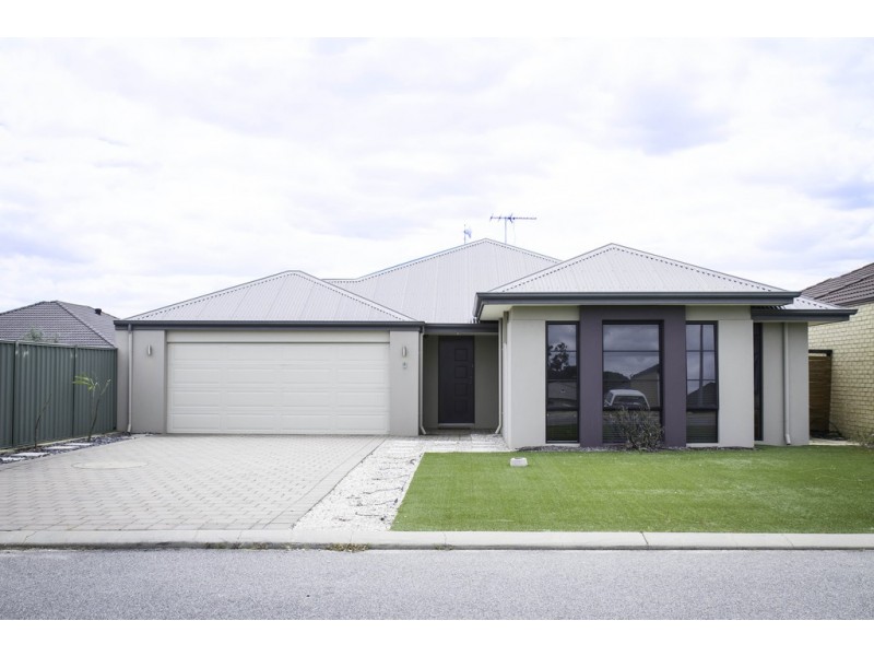 8 Ailette Elbow, Wattle Grove WA 6107