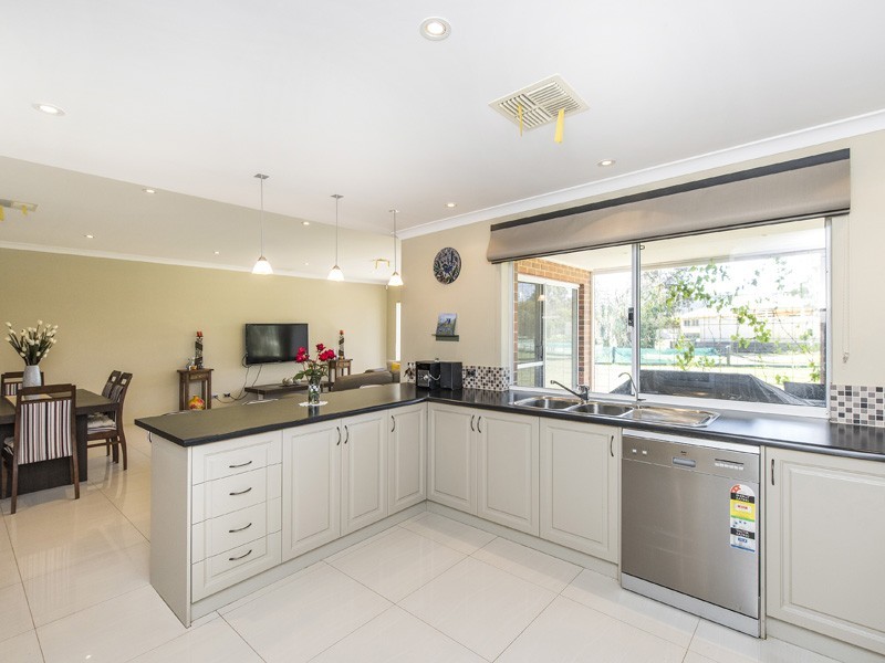 1 Fairbairn Road, Serpentine WA 6125