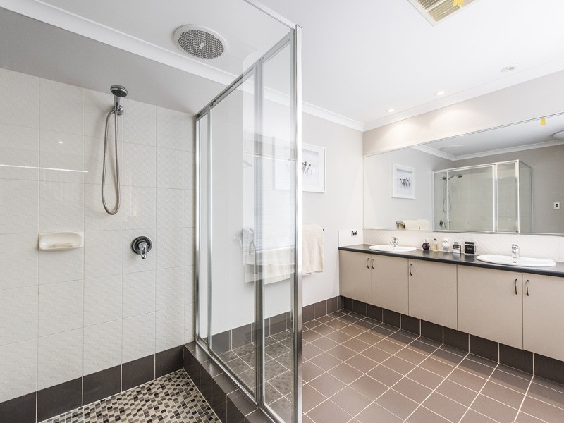 1 Fairbairn Road, Serpentine WA 6125